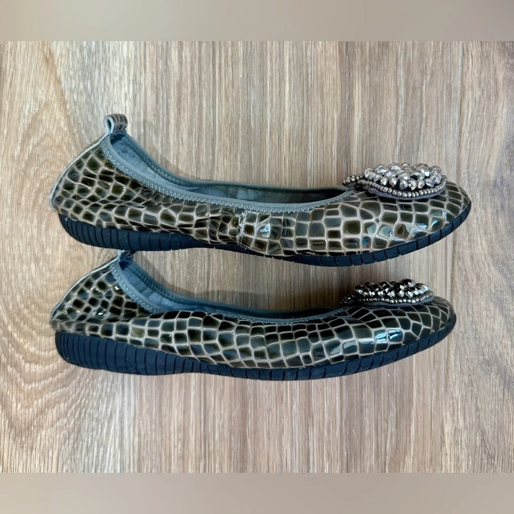 Miu Miu Crystal Embellished Croc-Embossed Ballet Flats Silver Gray Leather EU 37